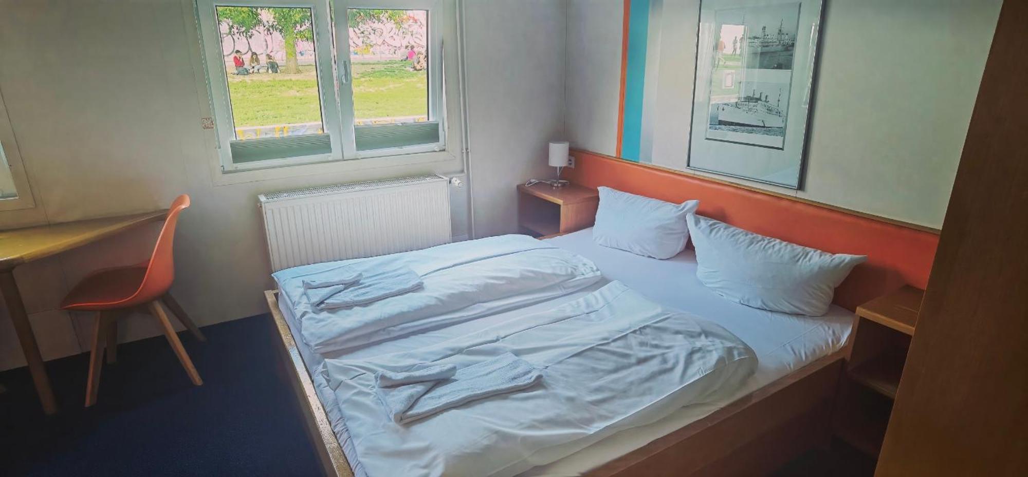 Double Cabin 1st Class Shipotel Eastern